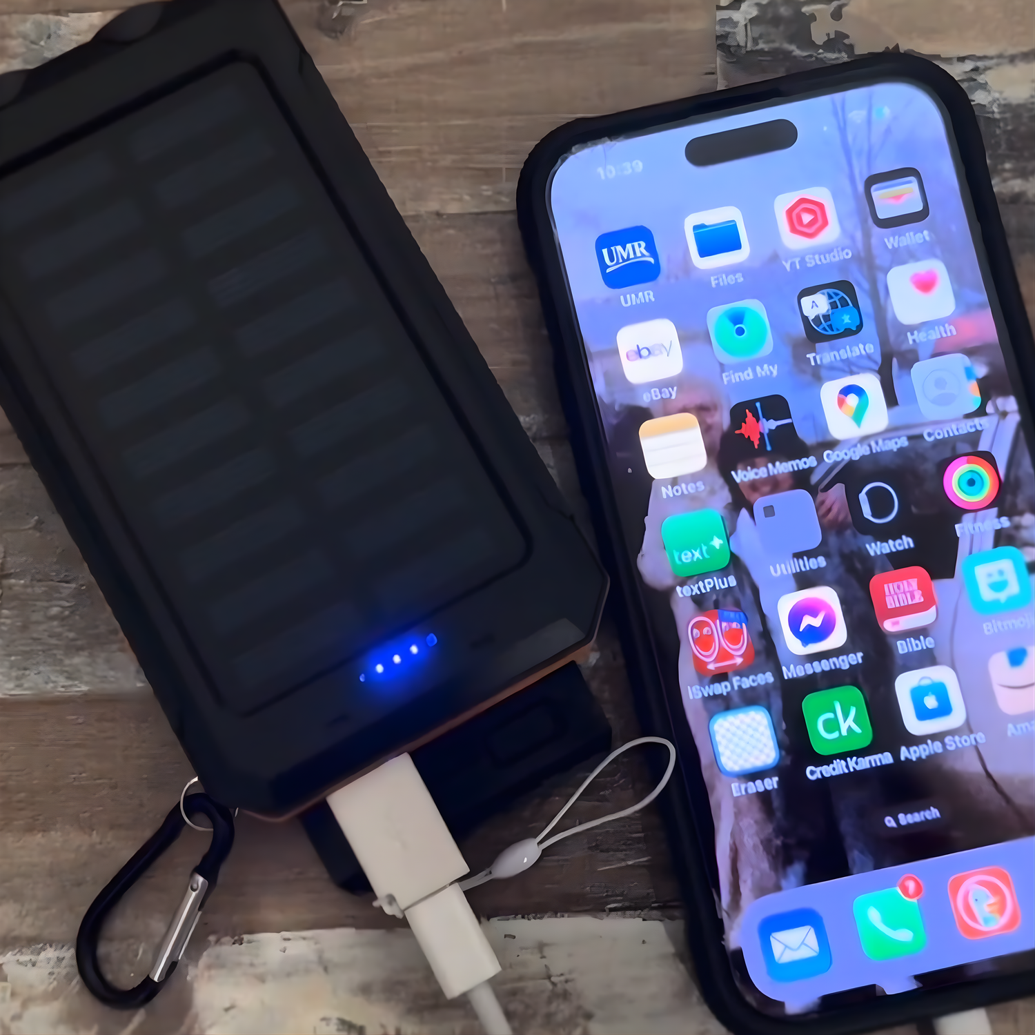 SignalCore™ Solar Power Bank