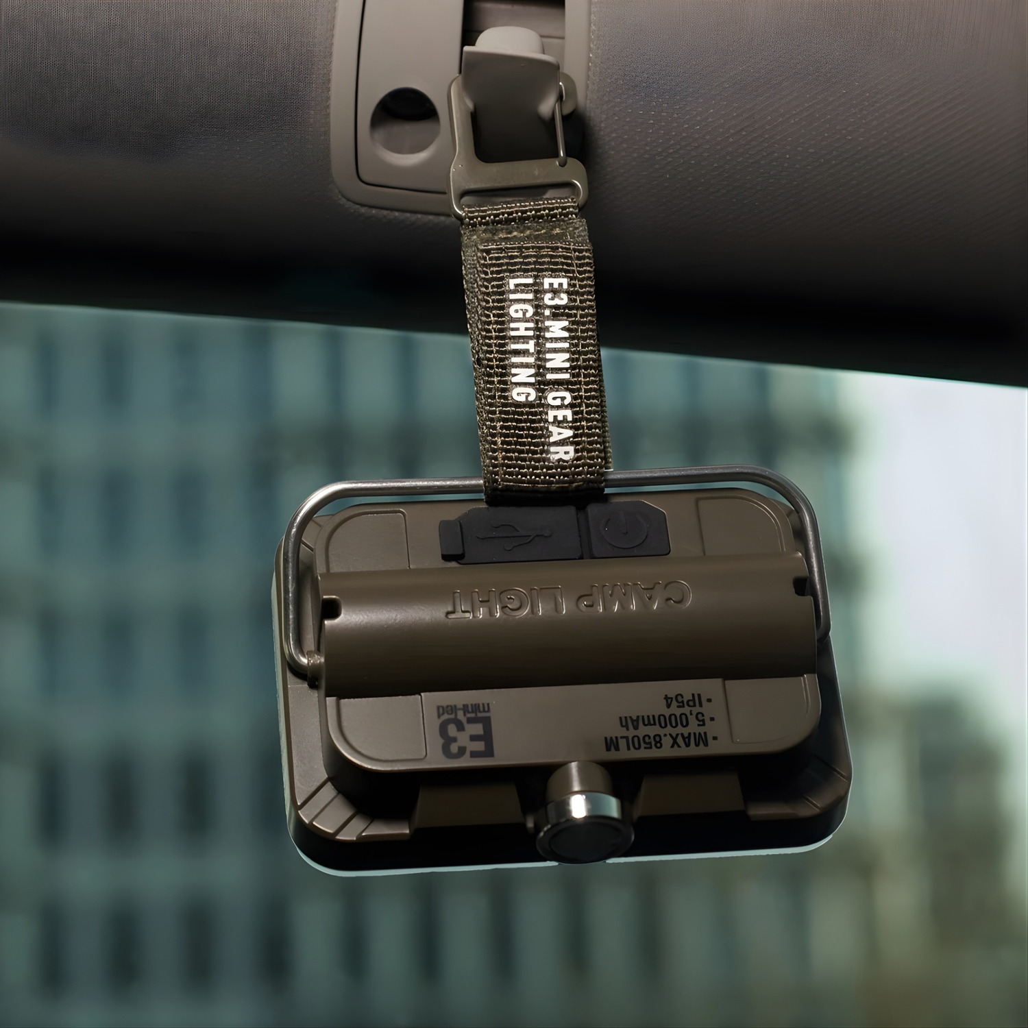 LumaCore™ 850 Portable LED Light