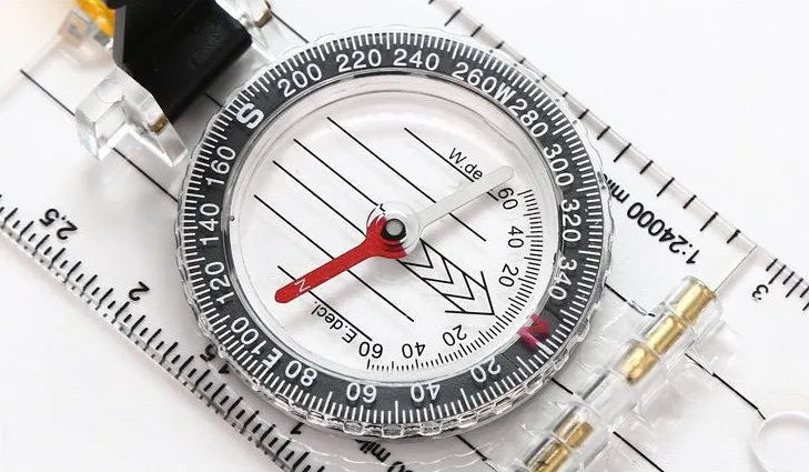 AdventurePro Navigator: Acrylic Baseplate Compass